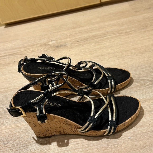 Sandals. Black&Gold Wedge. Size 7.5 Medium. - Picture 3 of 5